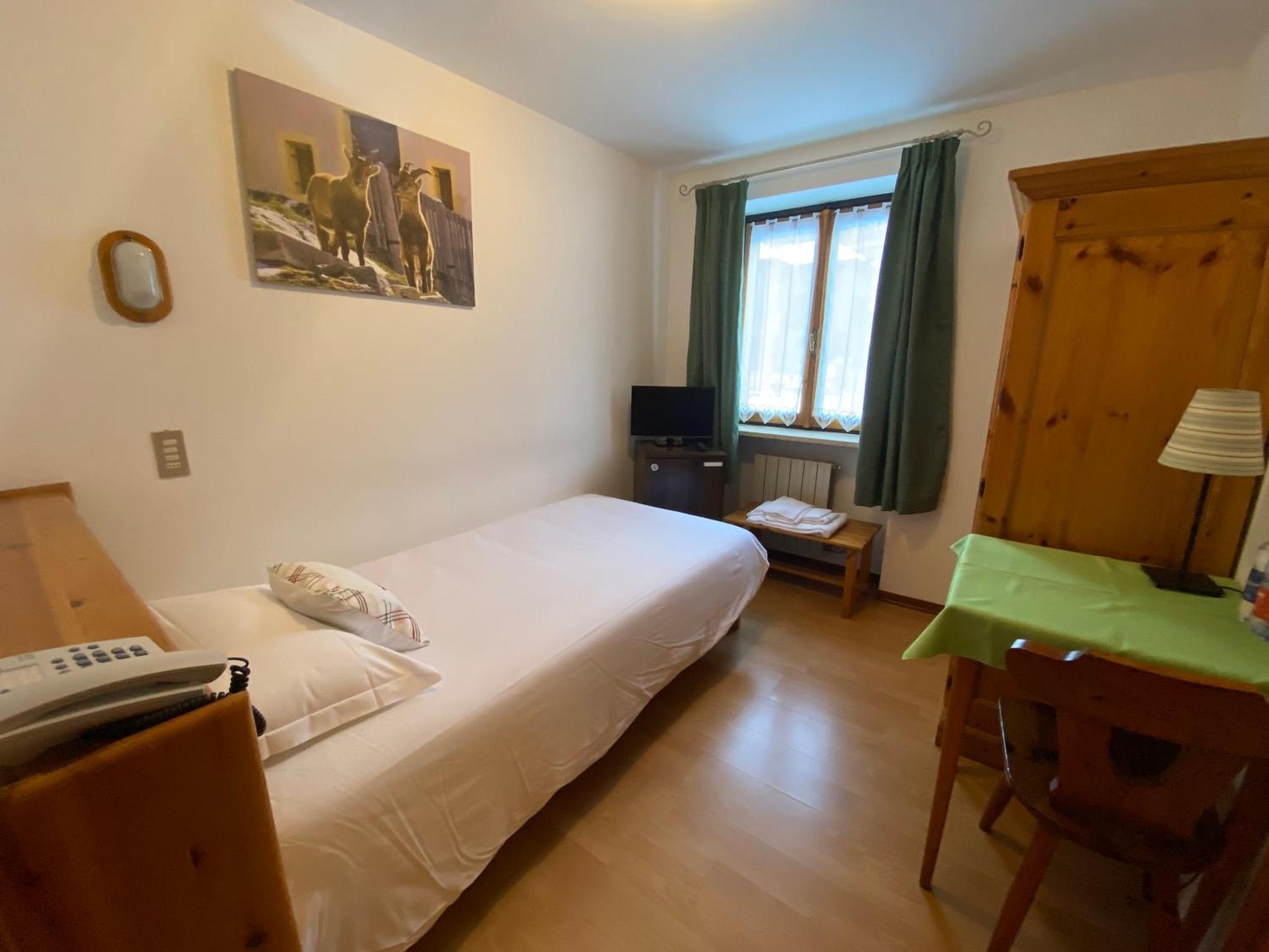 Hotel Col Serena Этрубль Экстерьер фото