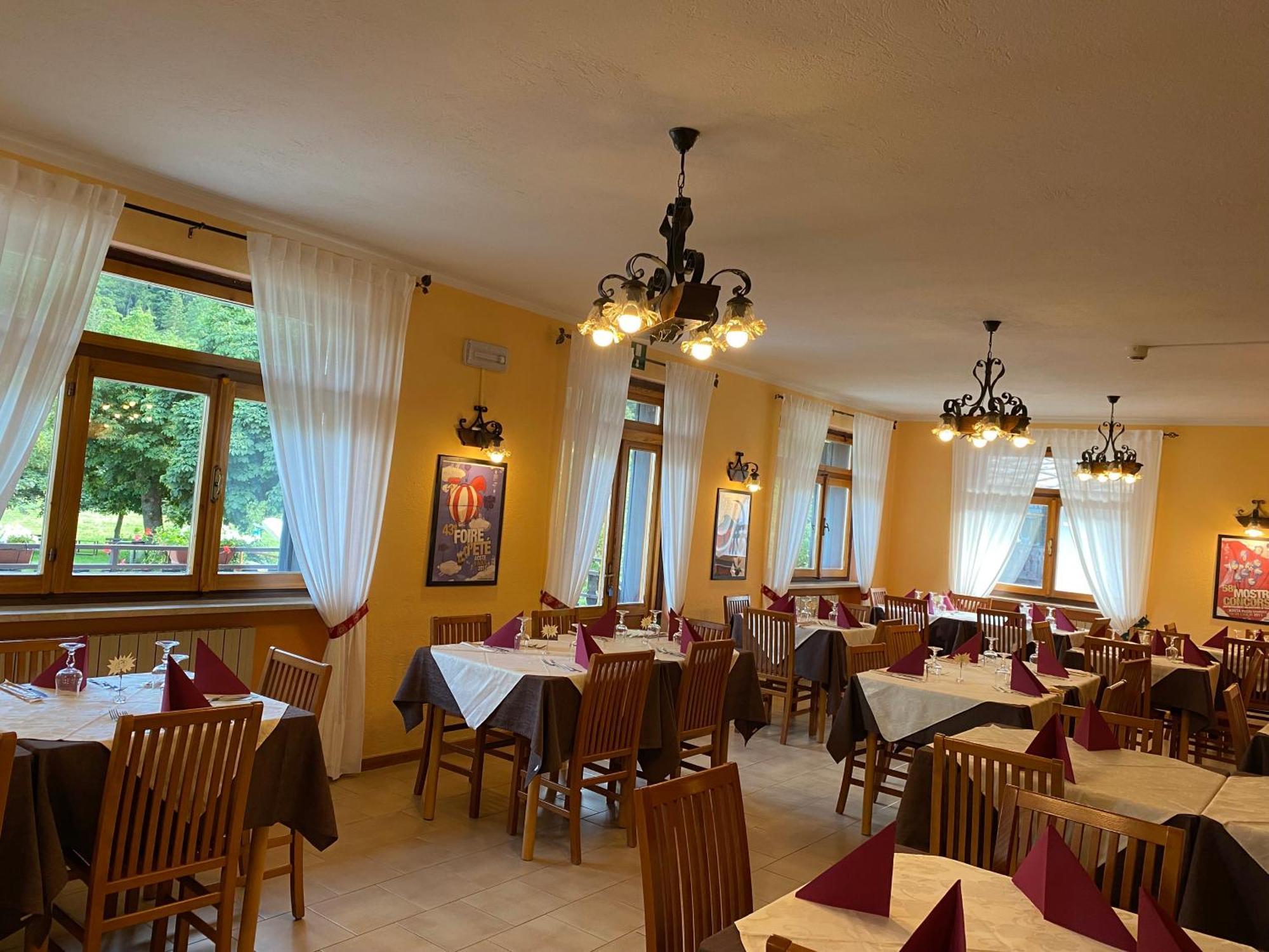 Hotel Col Serena Этрубль Экстерьер фото